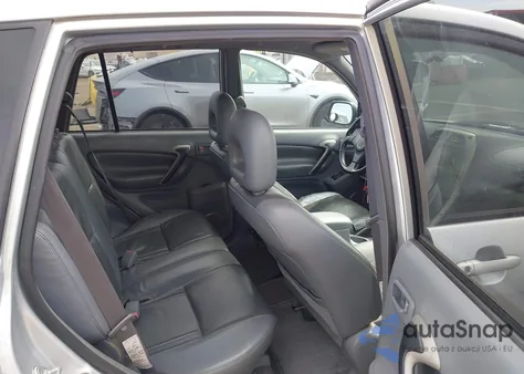 2001 Toyota Rav4 z USA, uszkodzony, nr VIN JTEGH20V710040314